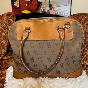 VENTAGE DOONEY & Bourke